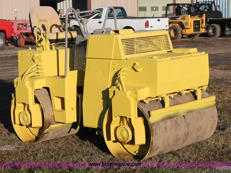 image for item H4164 1990 Bomag BW120AD vibratory roller