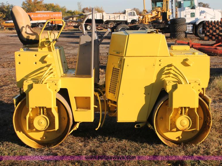 image for item H4164 1990 Bomag BW120AD vibratory roller