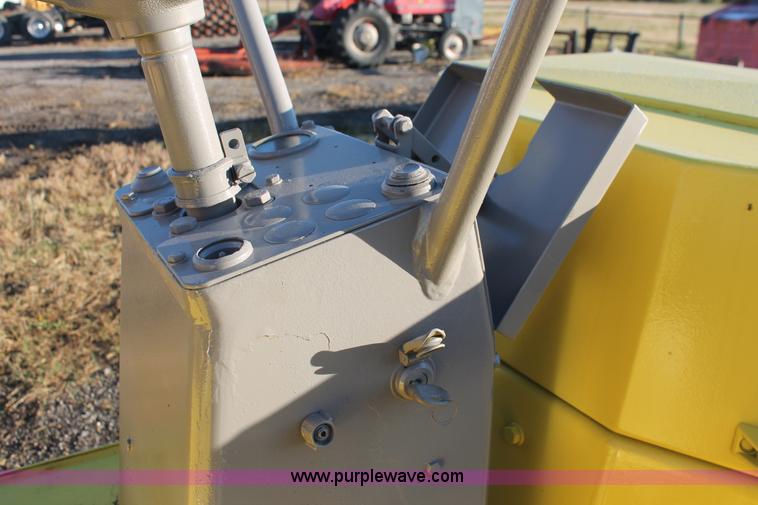 image for item H4164 1990 Bomag BW120AD vibratory roller