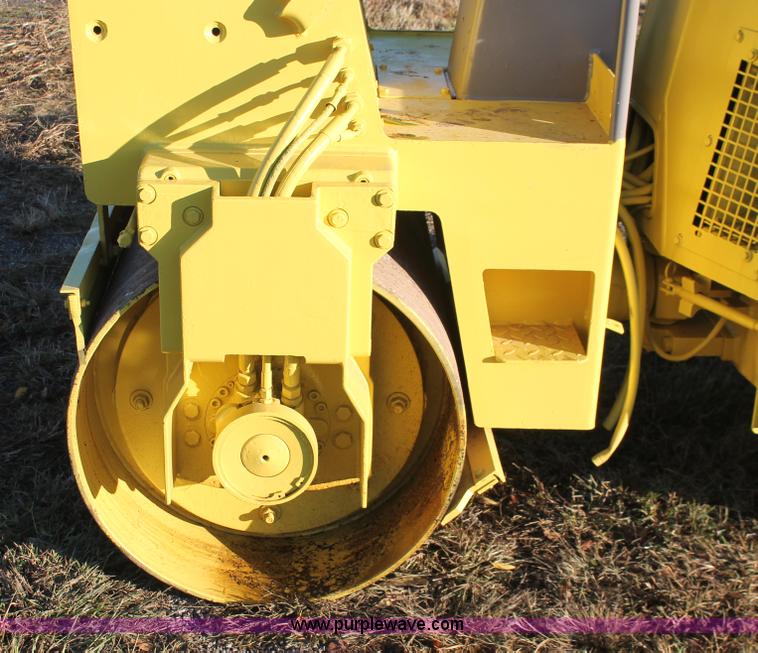 image for item H4164 1990 Bomag BW120AD vibratory roller