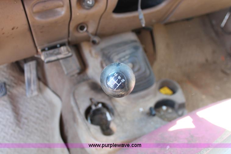 image for item H4165 1999 Dodge Ram 3500 flatbed truck