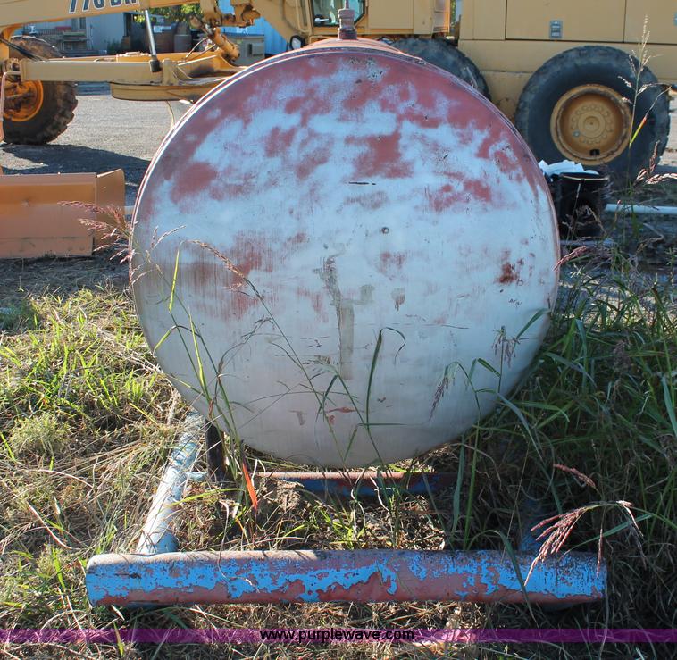 image for item H4172 700 gallon auxiliary fuel tank