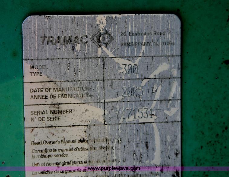 image for item H4175 2005 Tramac 300 hydraulic breaker