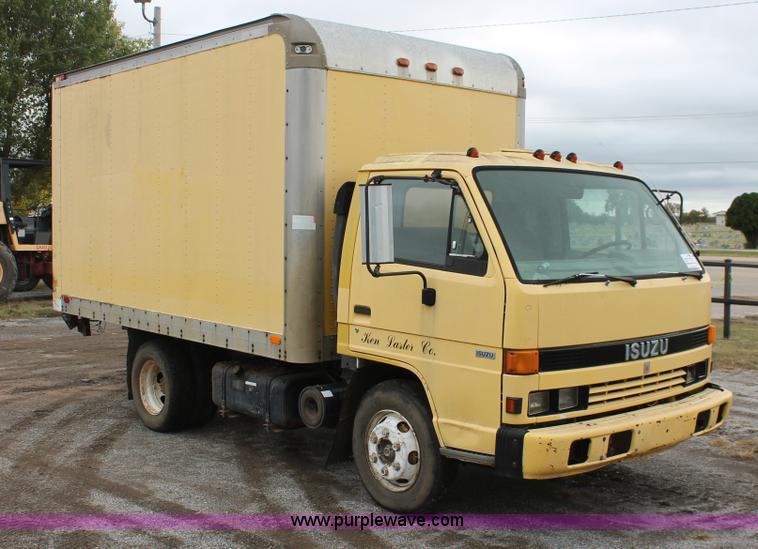 image for item H4176 1990 Isuzu NPR box truck