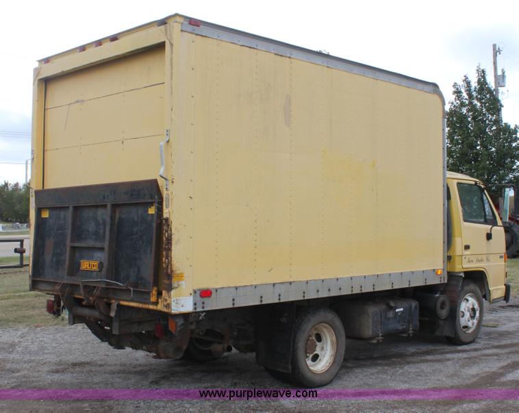 image for item H4176 1990 Isuzu NPR box truck