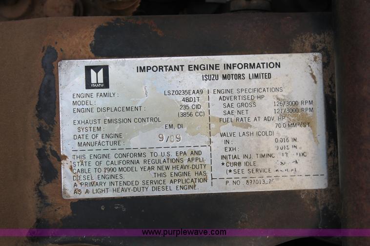 image for item H4176 1990 Isuzu NPR box truck