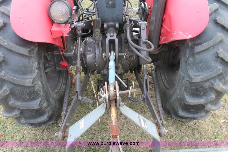 image for item H4178 1995 Massey-Ferguson 253 tractor