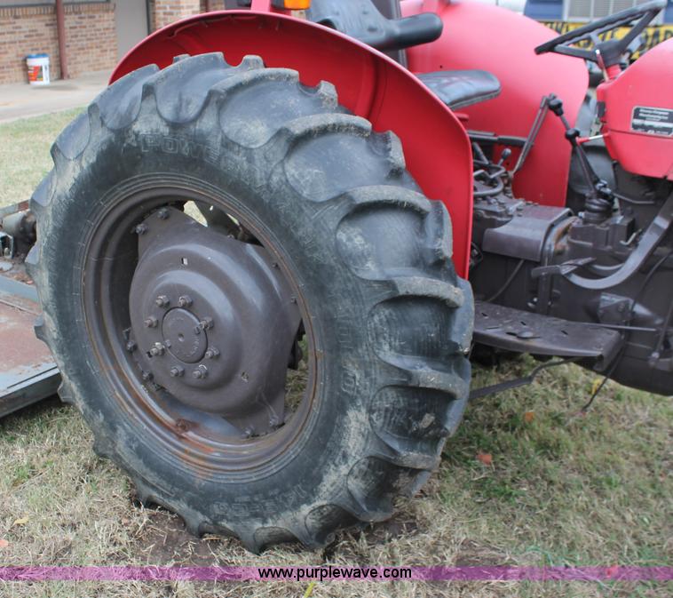 image for item H4178 1995 Massey-Ferguson 253 tractor