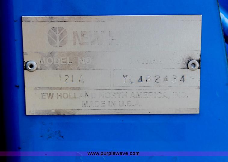 image for item H4179 New Holland TC18 tractor