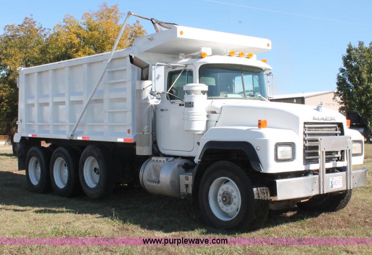 image for item H4180 2000 Mack RD688S triple axle dump truck