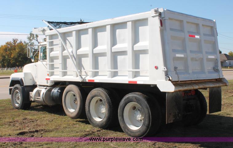 image for item H4180 2000 Mack RD688S triple axle dump truck
