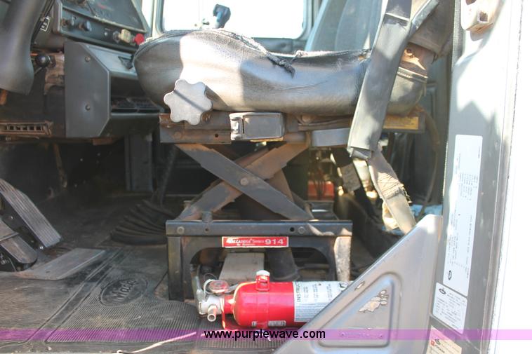 image for item H4180 2000 Mack RD688S triple axle dump truck