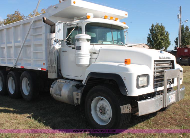 image for item H4180 2000 Mack RD688S triple axle dump truck