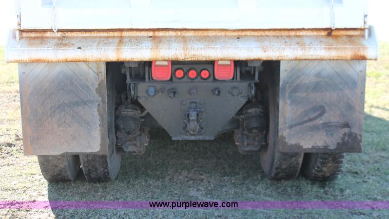 image for item H4180 2000 Mack RD688S triple axle dump truck