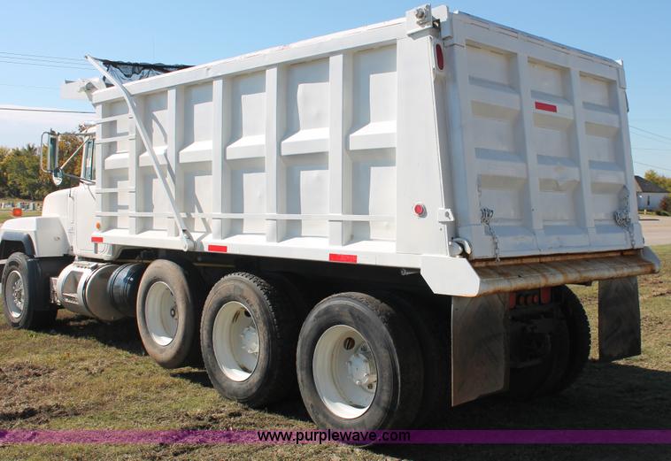 image for item H4180 2000 Mack RD688S triple axle dump truck