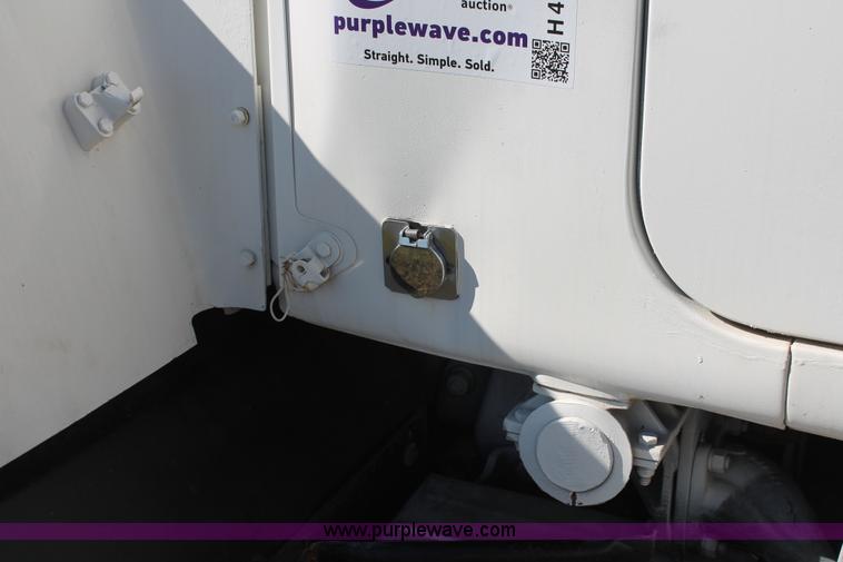 image for item H4180 2000 Mack RD688S triple axle dump truck