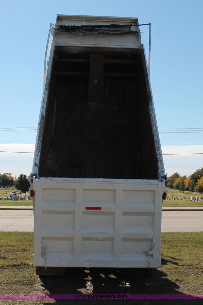 image for item H4180 2000 Mack RD688S triple axle dump truck