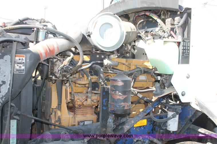 image for item H4181 1996 Kenworth T800B dump truck