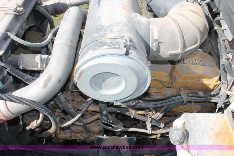 image for item H4181 1996 Kenworth T800B dump truck