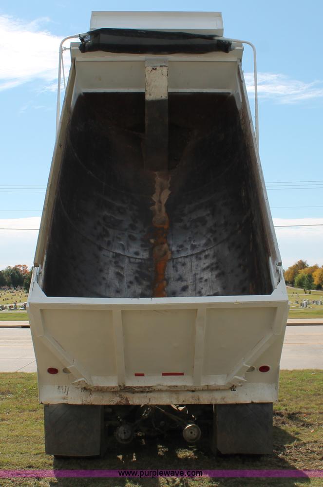 image for item H4181 1996 Kenworth T800B dump truck