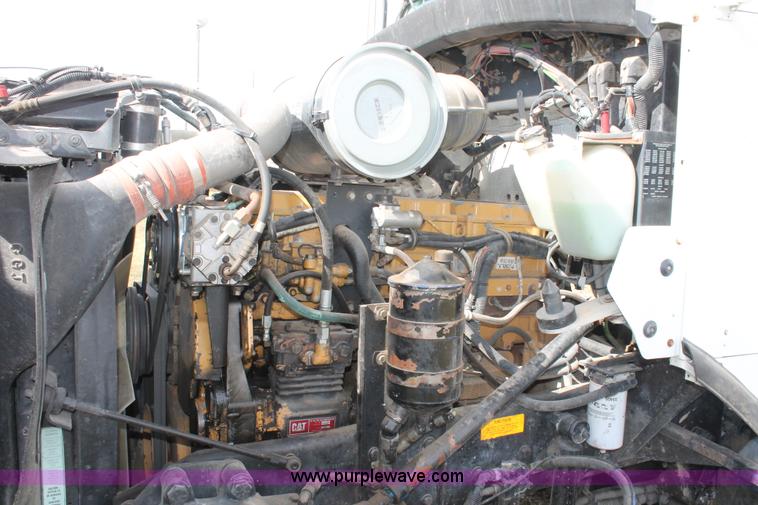 image for item H4182 1996 Kenworth T800B dump truck