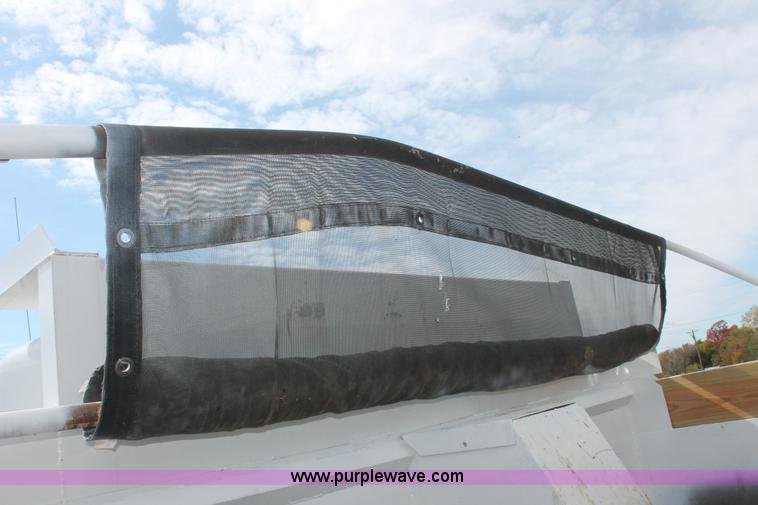 image for item H4182 1996 Kenworth T800B dump truck