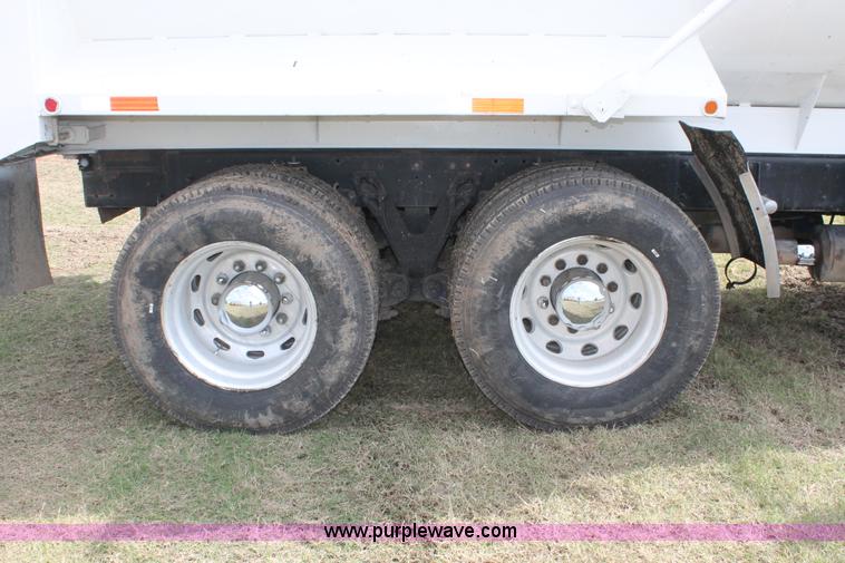 image for item H4182 1996 Kenworth T800B dump truck