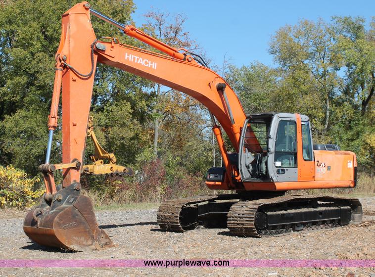 image for item H4183 2005 Hitachi Zaxis ZX200LC excavator