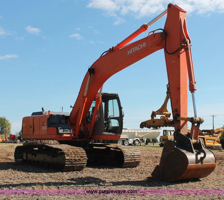 image for item H4183 2005 Hitachi Zaxis ZX200LC excavator