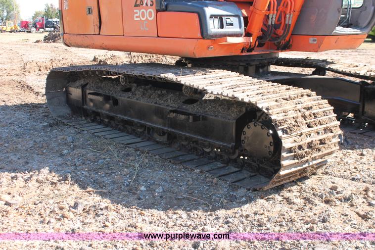 image for item H4183 2005 Hitachi Zaxis ZX200LC excavator