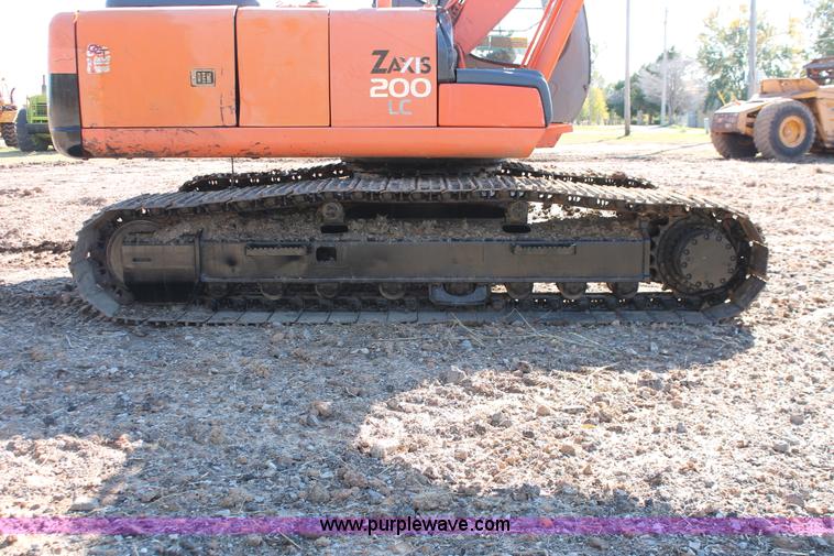 image for item H4183 2005 Hitachi Zaxis ZX200LC excavator