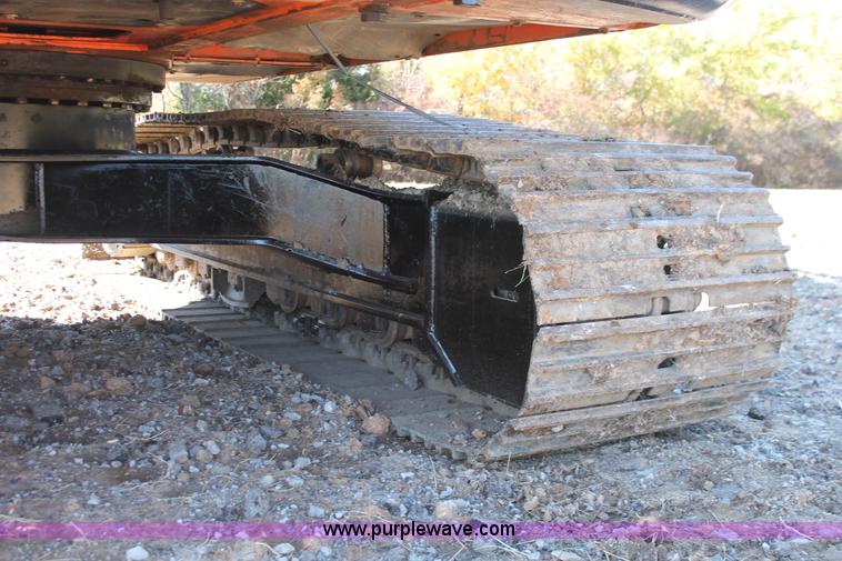 image for item H4183 2005 Hitachi Zaxis ZX200LC excavator