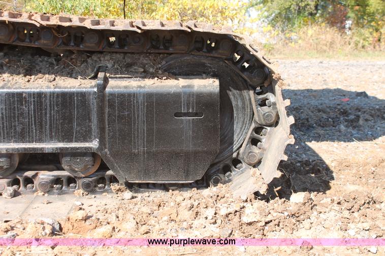 image for item H4183 2005 Hitachi Zaxis ZX200LC excavator