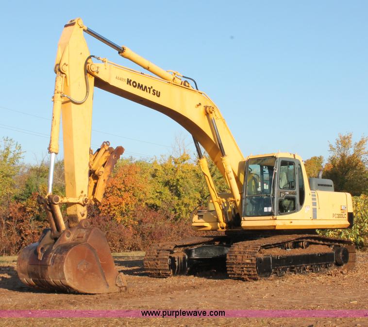 image for item H4184 2002 Komatsu PC300LC-6LE excavator