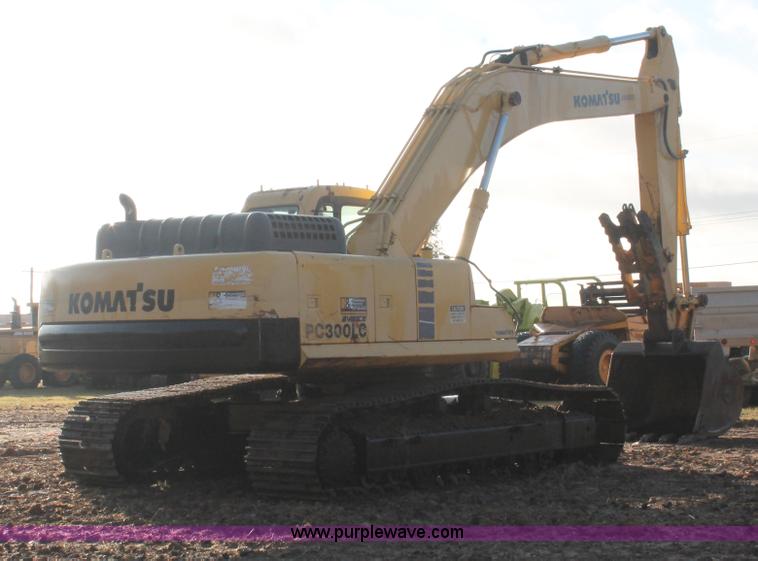 image for item H4184 2002 Komatsu PC300LC-6LE excavator