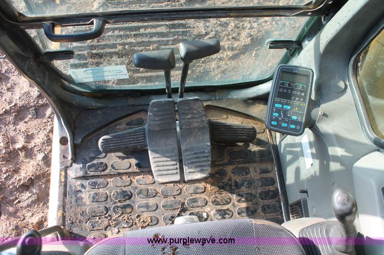 image for item H4184 2002 Komatsu PC300LC-6LE excavator
