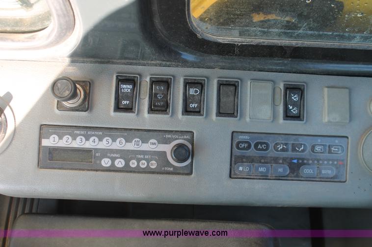 image for item H4184 2002 Komatsu PC300LC-6LE excavator