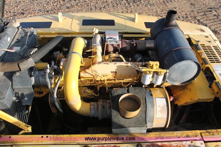 image for item H4184 2002 Komatsu PC300LC-6LE excavator