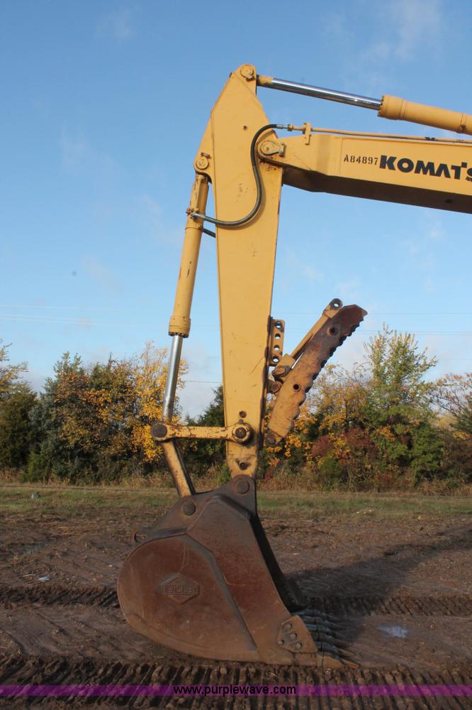 image for item H4184 2002 Komatsu PC300LC-6LE excavator