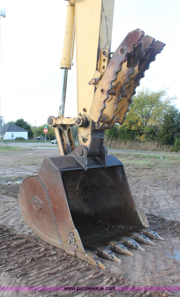 image for item H4184 2002 Komatsu PC300LC-6LE excavator