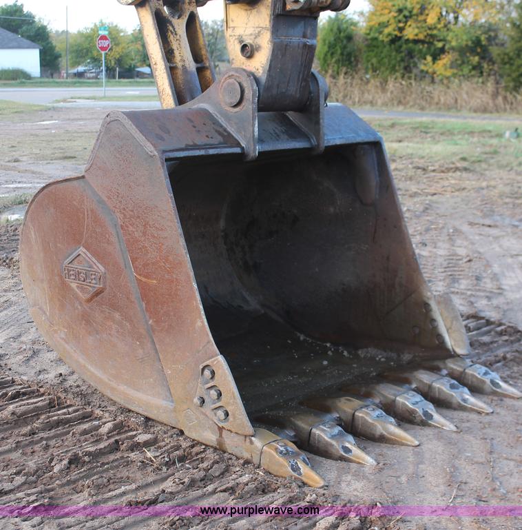 image for item H4184 2002 Komatsu PC300LC-6LE excavator