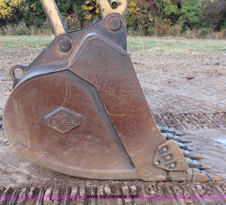 image for item H4184 2002 Komatsu PC300LC-6LE excavator