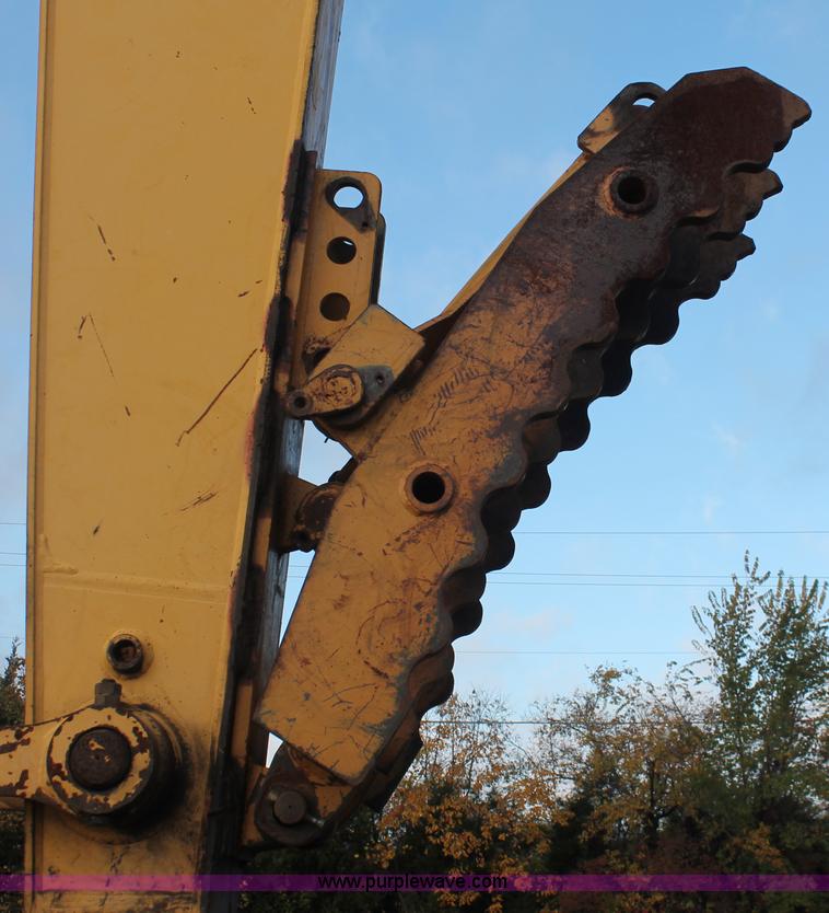 image for item H4184 2002 Komatsu PC300LC-6LE excavator