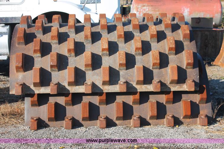 image for item H4185 Two piece roller attachment