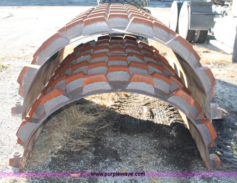 image for item H4185 Two piece roller attachment