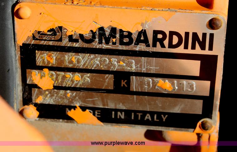 image for item H4186 LeeBoy 400 roller