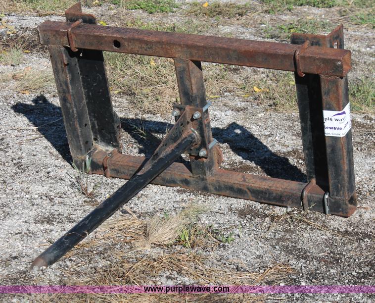 image for item H4189 Quick attach hay bale spear