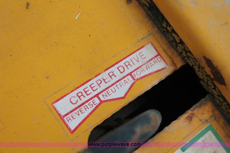 image for item H4195 1991 Arrow HJ1250R concrete breaker