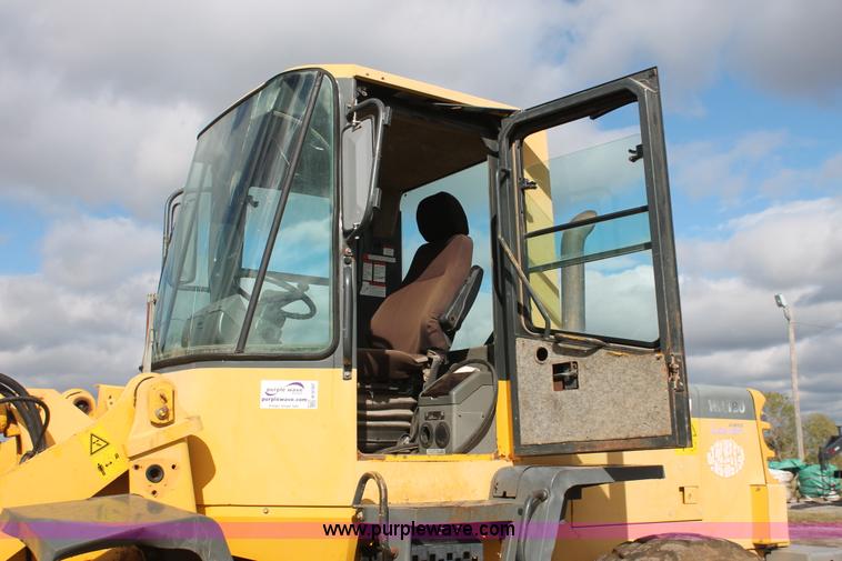 image for item H4197 1999 Komatsu WA180-3L Advance articulated wheel loader