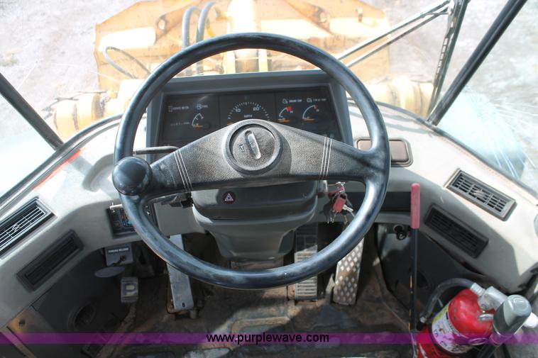 image for item H4197 1999 Komatsu WA180-3L Advance articulated wheel loader